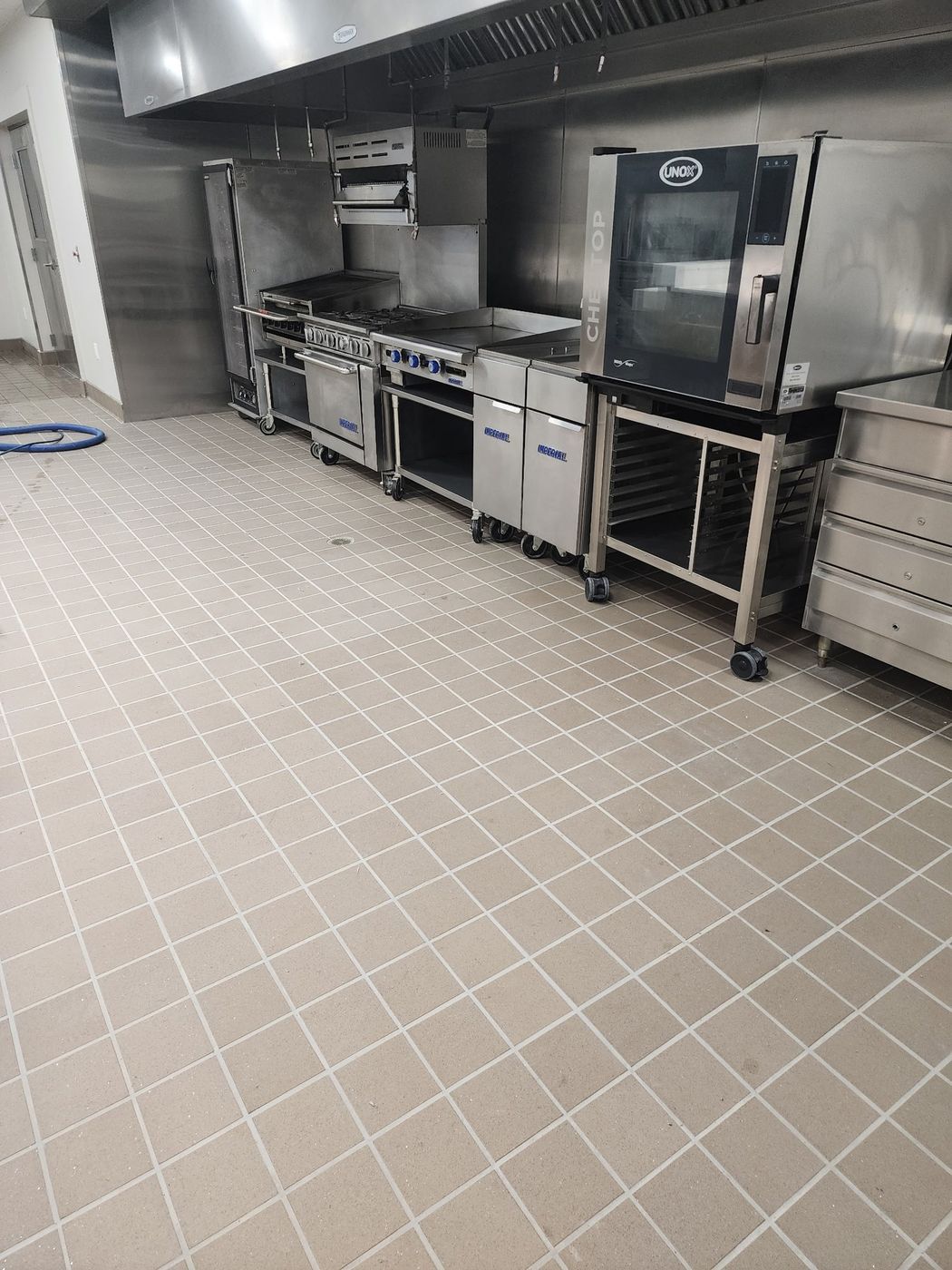 Commercial kitchen cleaning